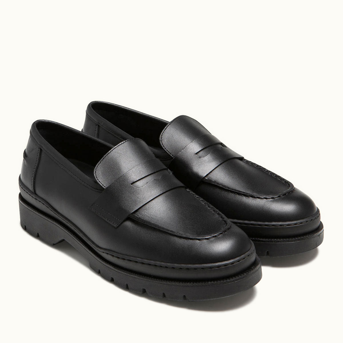 ACCORE Black