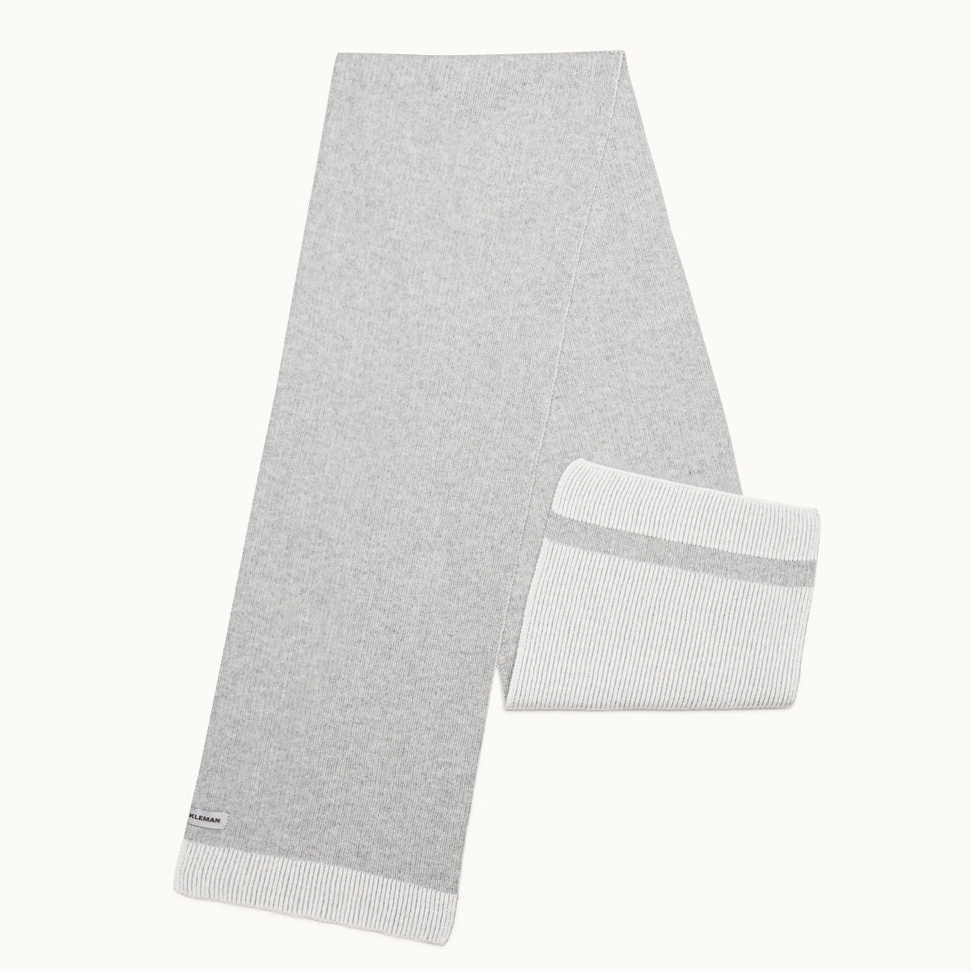 WHITE+GREY PANORAMA